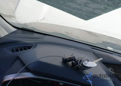 2019 Subaru Crosstrek 2.0I Premium z USA, uszkodzony, nr VIN JF2GTAEC2K8265894